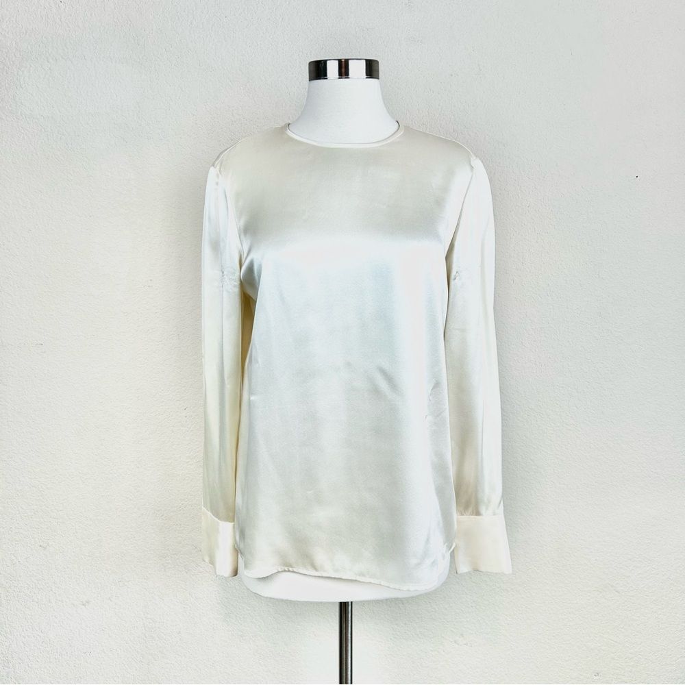 EPISODE Silk Cream Colored Long sleeve Blouse